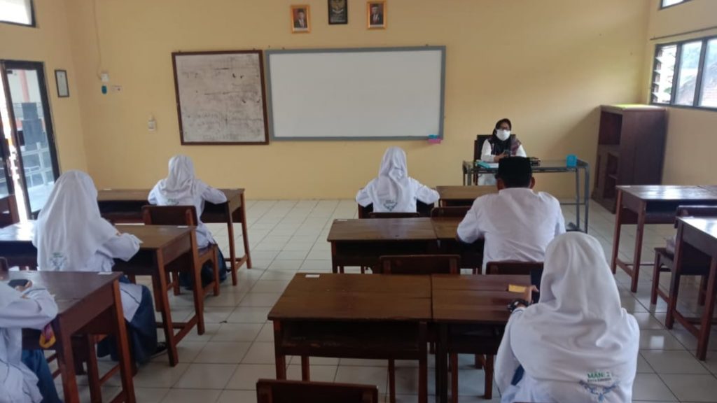 Aplikasi Jaga Sekolah