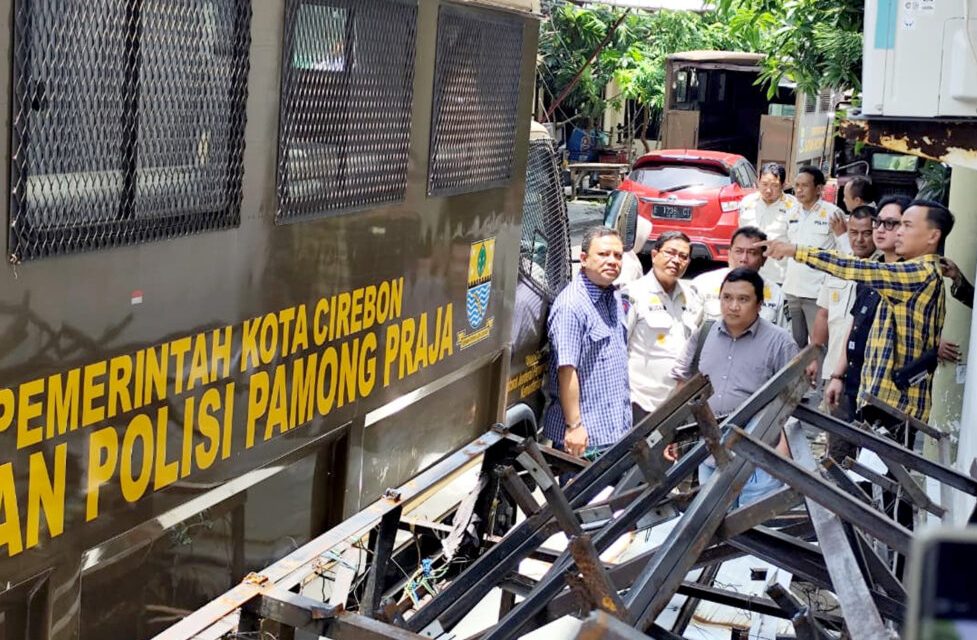 Komisi I DPRD Kota Cirebon Prihatin, Personel Satpol PP Terisa 68 Orang