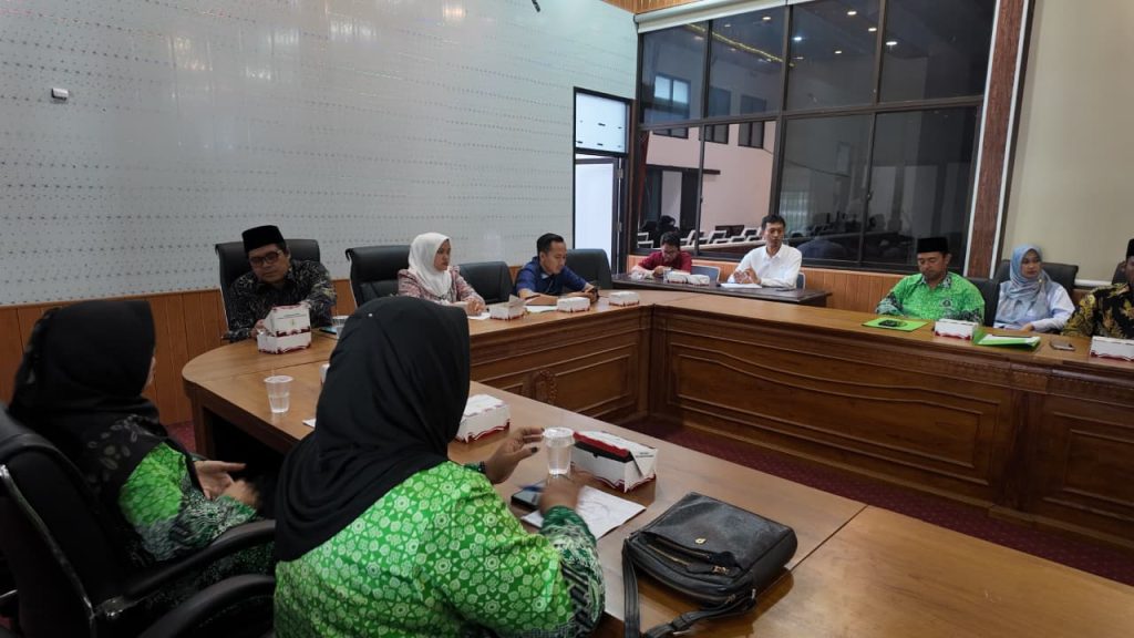 Guru Madrasah Swasta di Kab Cirebon Minta Insentif ke Pemerintah
