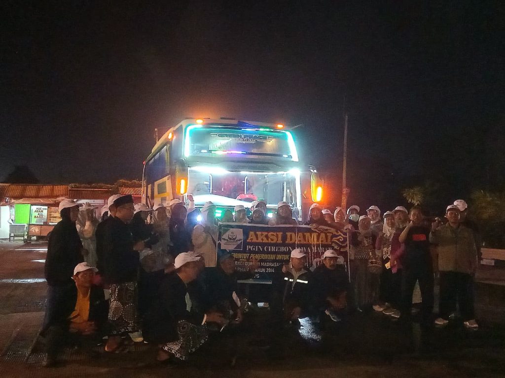 Demo Kesetaraan, Ratusan Guru Inpassing Cirebon Berangkat ke Jakarta