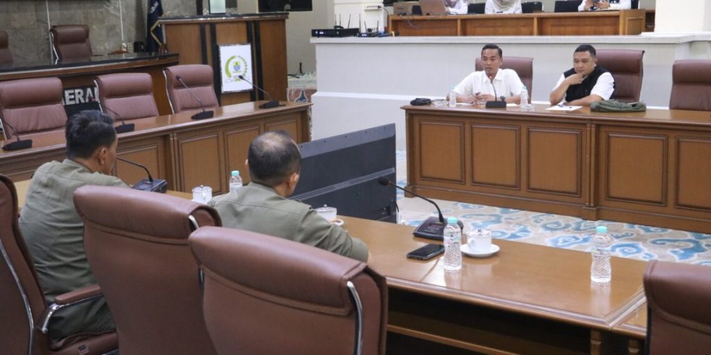 Satpol PP Bahas Penertiban Bangunan Liar di Sempadan Sungai