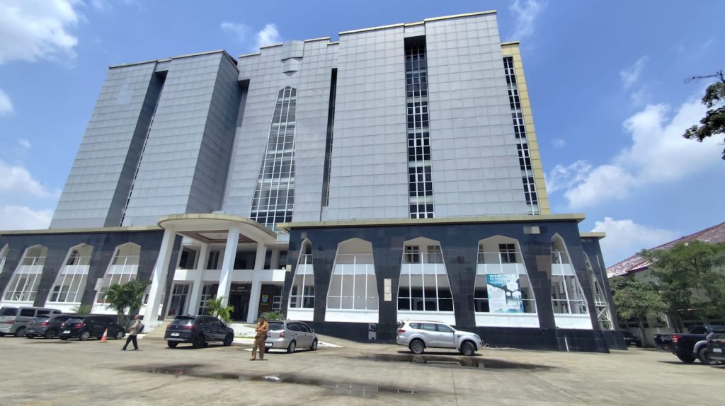 THR Belum Cair, Outsourcing Pemkot Cirebon Ketar-Ketir Kantor Sekretariat Daerah Pemerintah Kota Cirebon